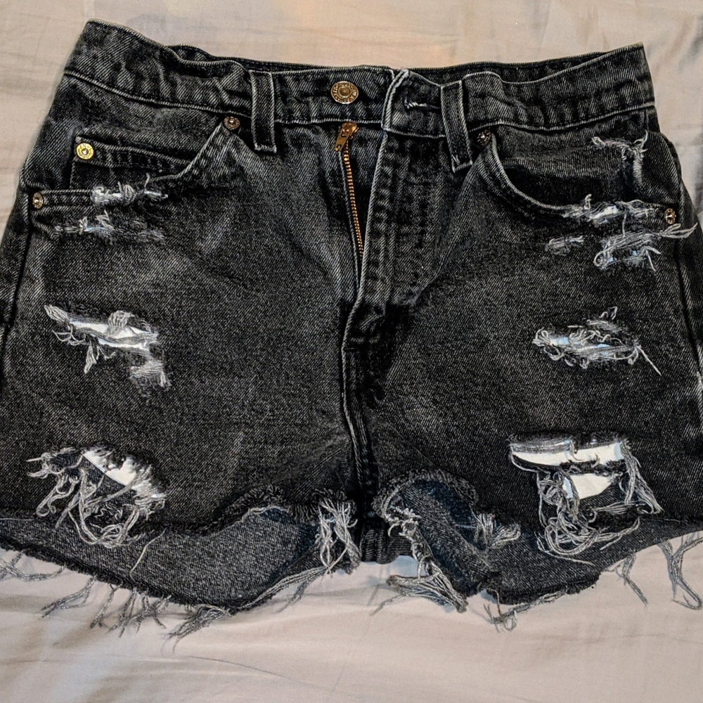 Distressed High Rise Black Levi's Shorts